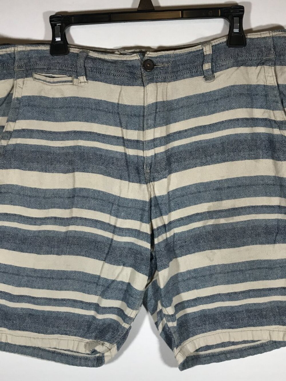 Lucky Brand Men's 36 White Blue Stripe Linen Blend Drawstring Casual Shorts